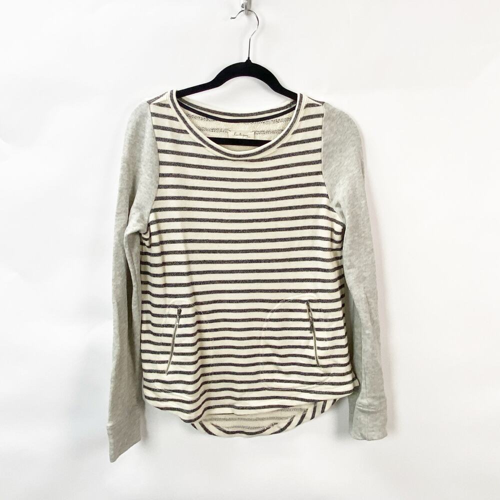 2/$30 Lou & Grey Medium White Gray Striped Pullover Sweatshirt Sweater